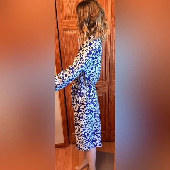 Monteau Los Angeles Women’s Dress Size Large Blue & White Floral Buttons - Picture 5 of 16